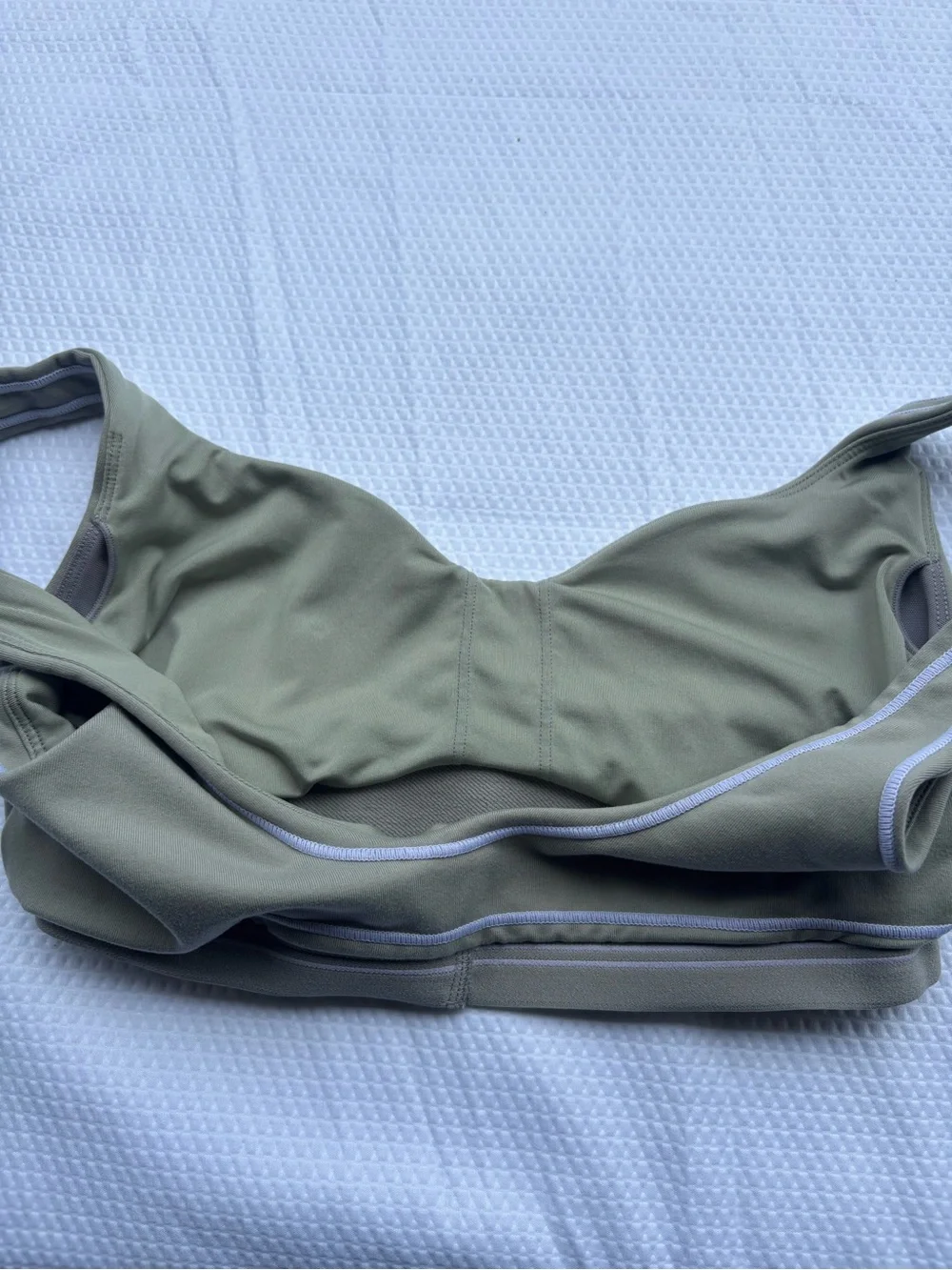 ALO Yoga Sage Green Piped Sports Bra